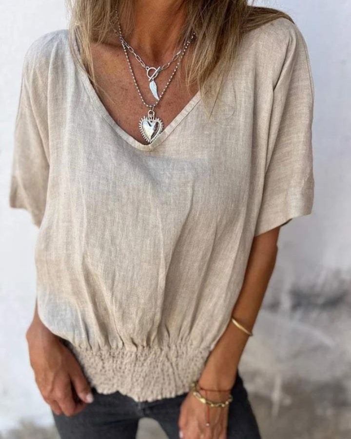 BOMIA - COMFORTABLE FITTED T-SHIRT WITH V-NECK