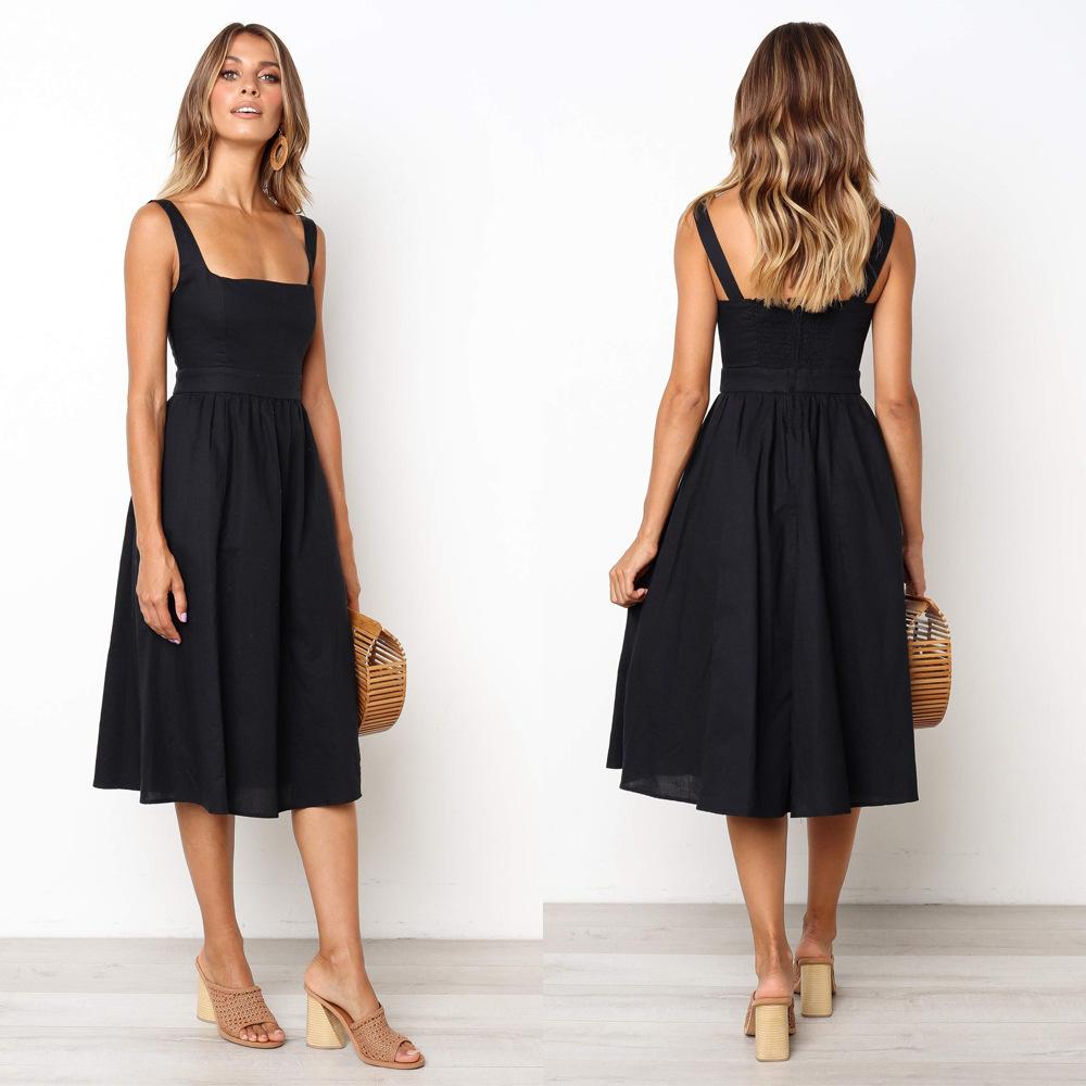 Ravelle - Timeless Square-Neck Dress