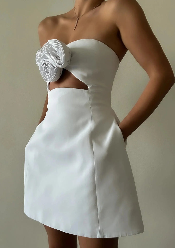 Veselina | Luxe Blossom Moment