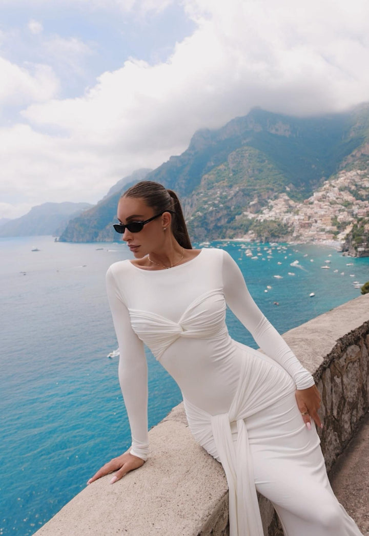 Fidelma | Frostline Curve Gown