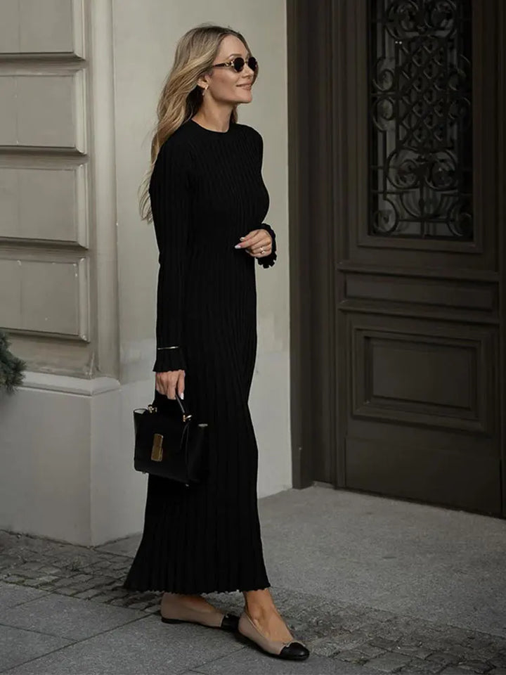 Avelina - Casual and Versatile Long Dress