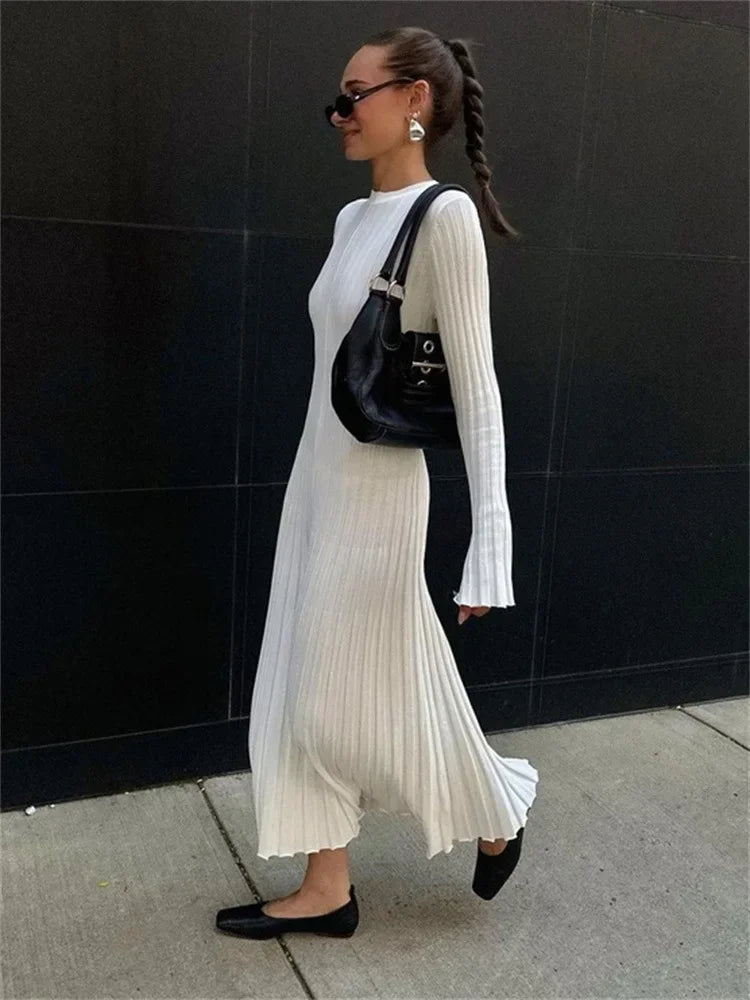 Avelina - Casual and Versatile Long Dress