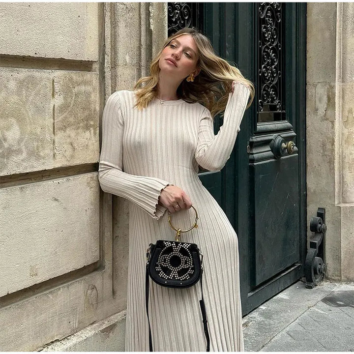 Avelina - Casual and Versatile Long Dress