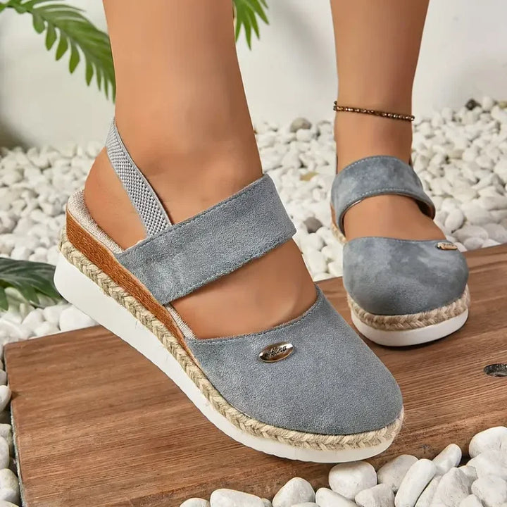 Alma - Elegant and Comfortable Sandals