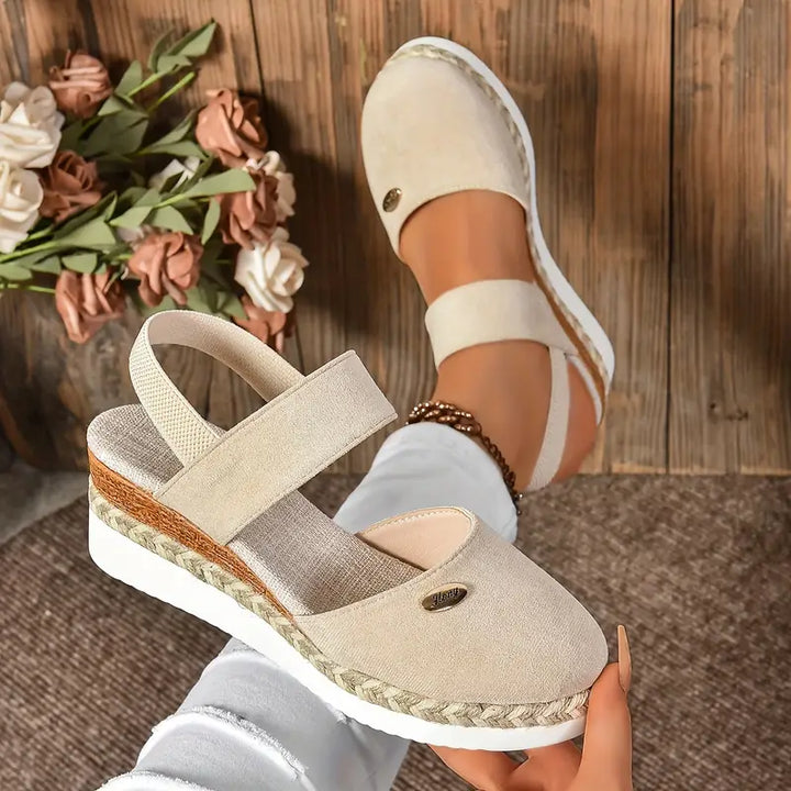 Alma - Elegant and Comfortable Sandals