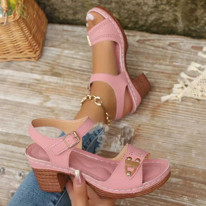 Leticia - Elegant and Comfortable Sandals